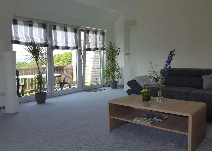 Cafe Sonnenschein & 酒店 3*